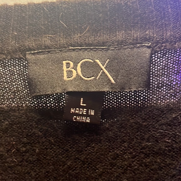 Long dress. - Picture 2 of 2